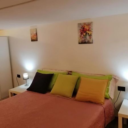 Ferienwohnung E' Zarellare 2.0 Neapel Exterior foto