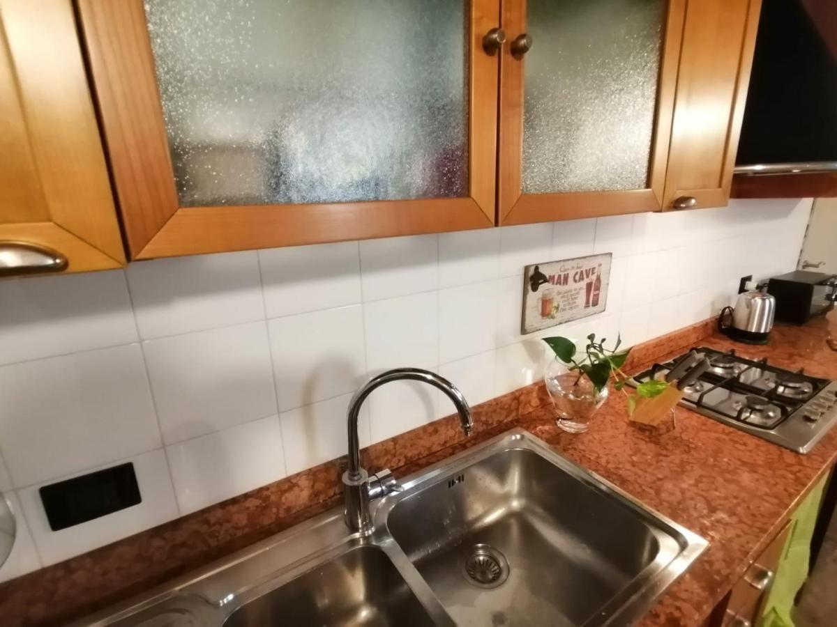 Ferienwohnung E' Zarellare 2.0 Neapel Exterior foto