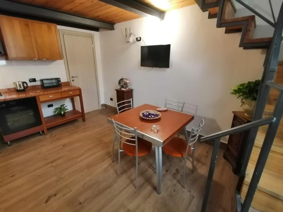 Ferienwohnung E' Zarellare 2.0 Neapel Exterior foto